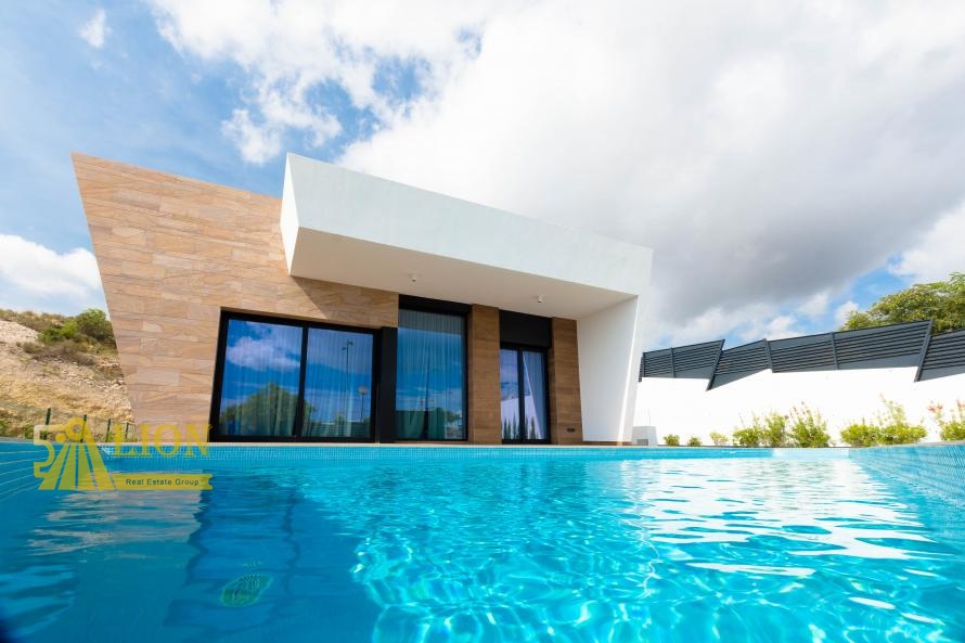 Lion Real Estate Group Offre Speciale Pour Villa De Luxe Moderne Avec Vue Sur La Mer A Finestrat Maintenant 345 000